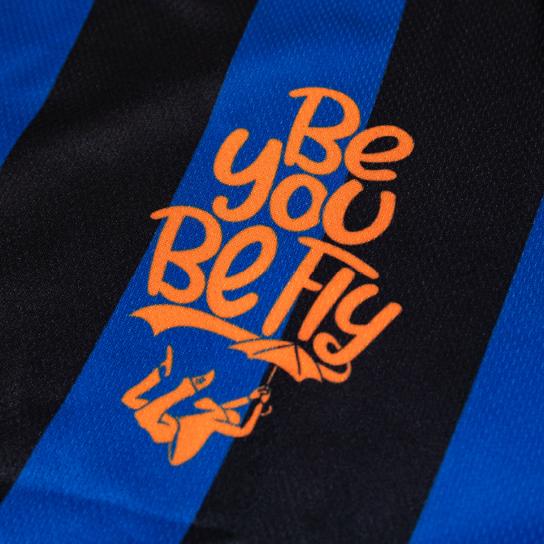 Striped Fútbol Jersey